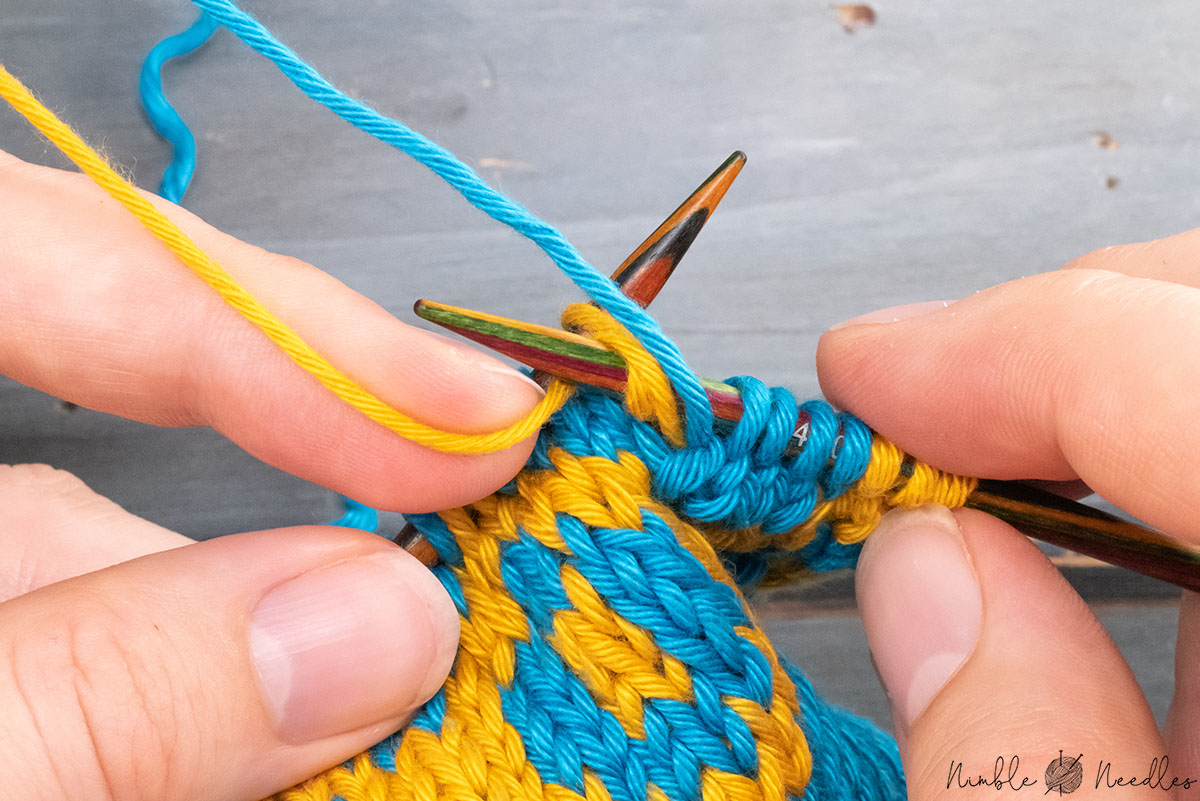 purling into the ladder stitch using the float color