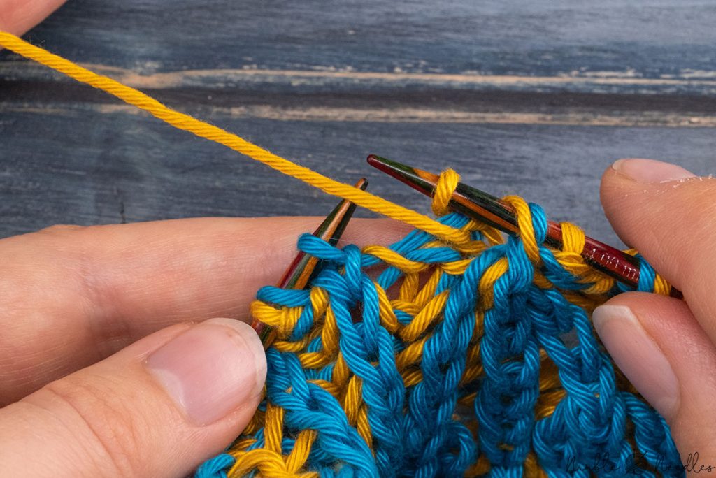 slipping one stitch with yarn in front