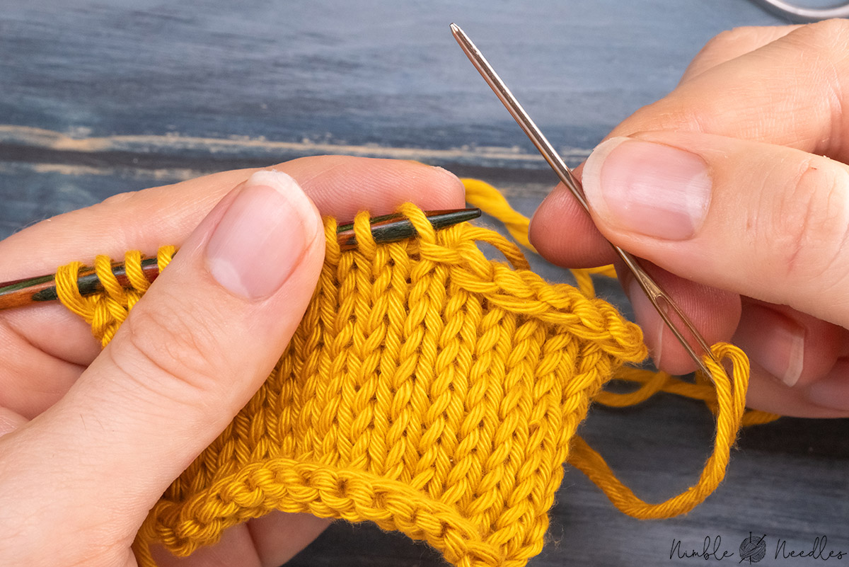 repeating these steps to create the longtail bind-off